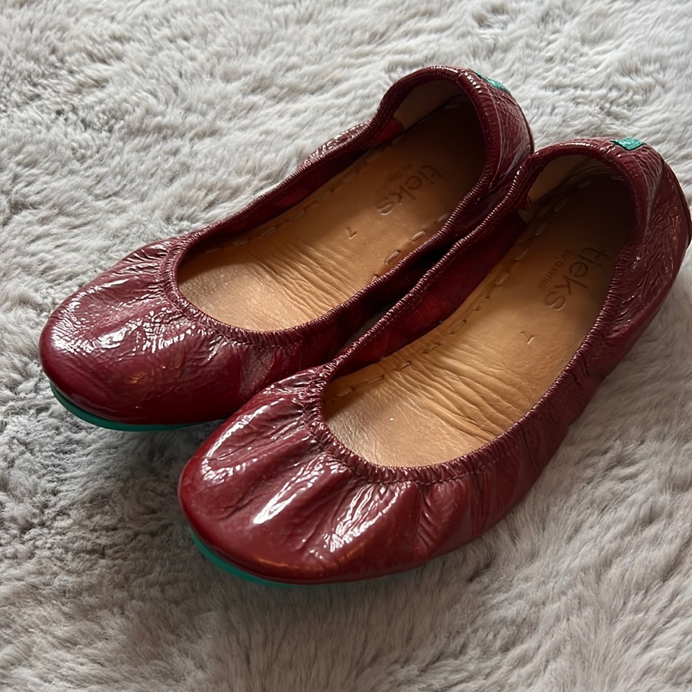Ruby Red Tieks